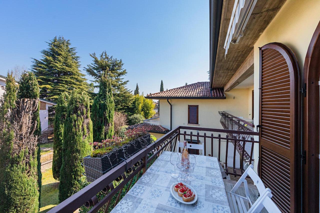 Appartamento Mazzini P1-25 By Wonderful Italy ซีร์มิโอเน ภายนอก รูปภาพ